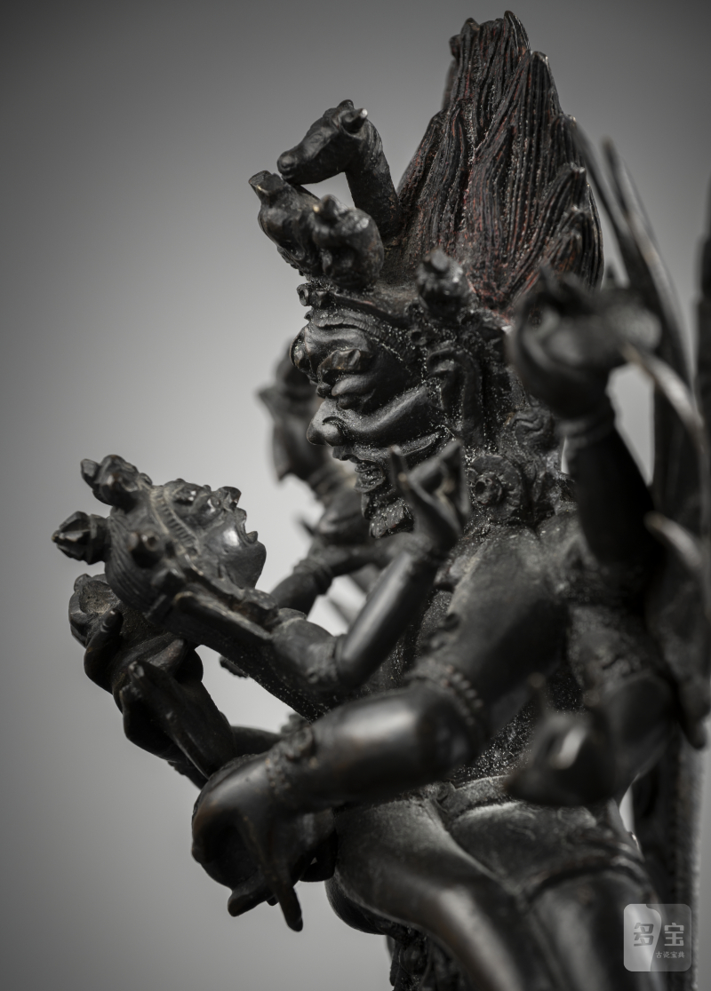 A bronze figure of Hayagriva and his consort - 图5